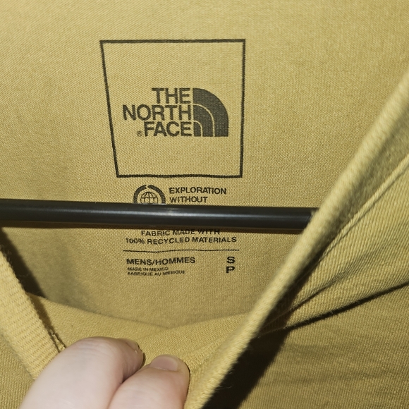 The North Face "Never Stop Exploring" Tee Shirt-Mens-Small-Tan - Picture 7 of 7